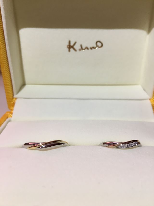 出来たばかりの指輪です。まだ使っていないので新品です。