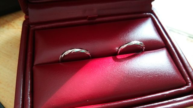 二人の結婚指輪