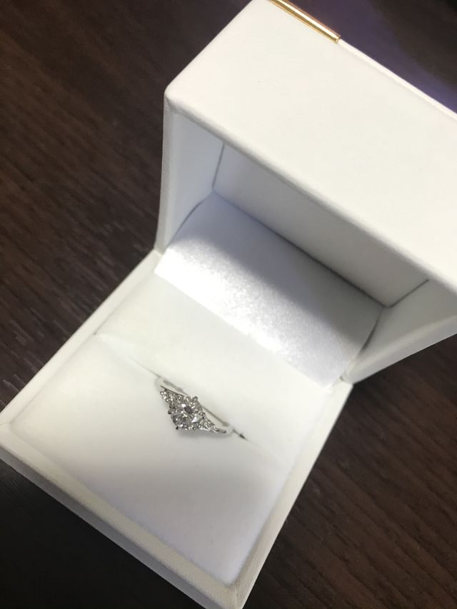 希望していたメレダイヤ付きのデザインに大満足！