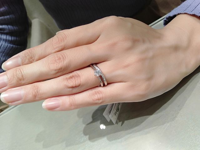 セットで試着した時の写真です。とてもマッチしています。