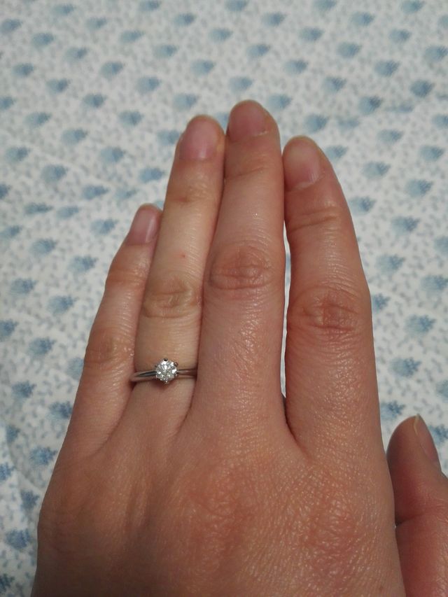 ティファニーセッティング。定番の立て爪