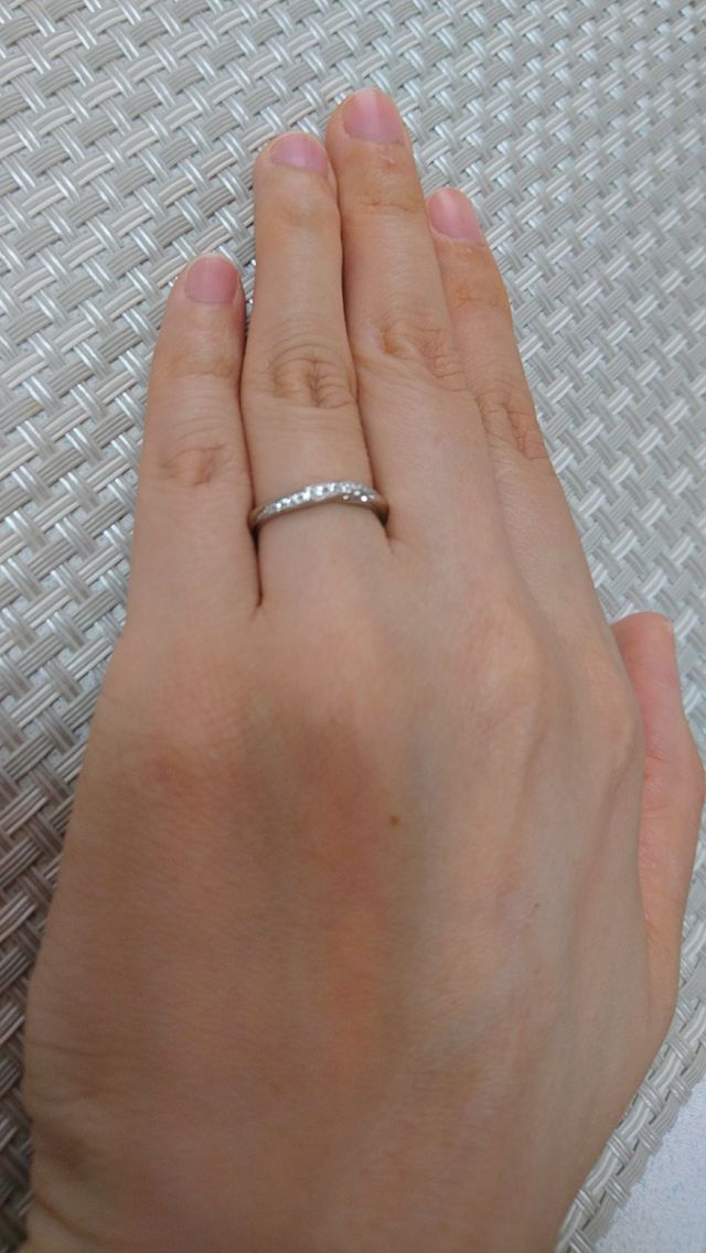 自分からみても他者からみてもダイヤモンドがしっかりと映えます