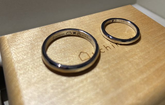 自分で手書きのイラストを入れることができます！！