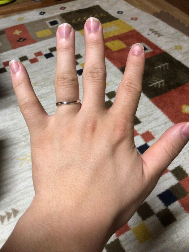 シンプルながら飽きのこないデザインです。