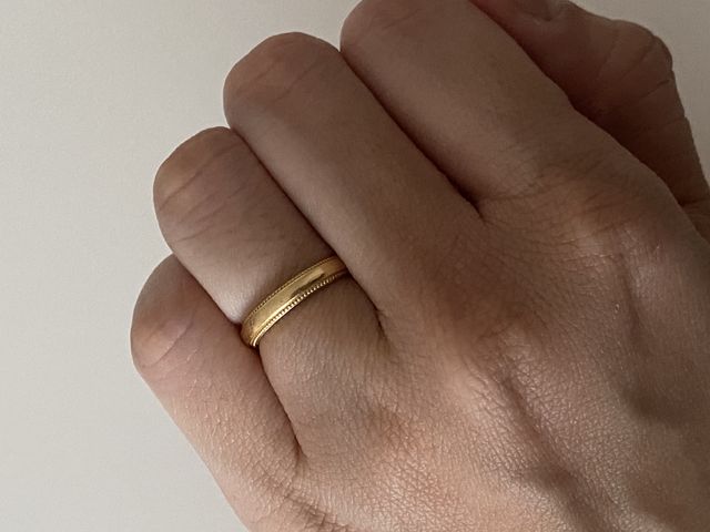 裏返すとシンプルなデザインにもなります♪