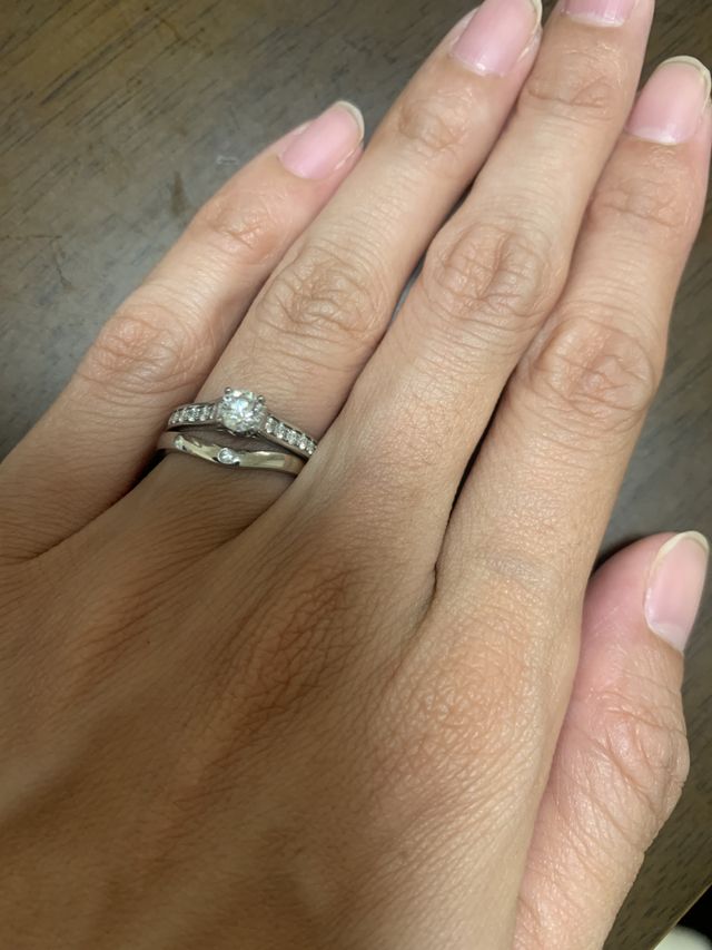 婚約指輪はソリテール1895
結婚指輪はバレリーナ