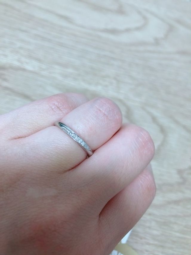 指が太くてむっちりの為少しでもごまかせるタイプを選びました。