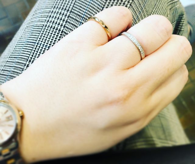 普段使いが出来るシンプルなものが欲しいと希望し、大満足。