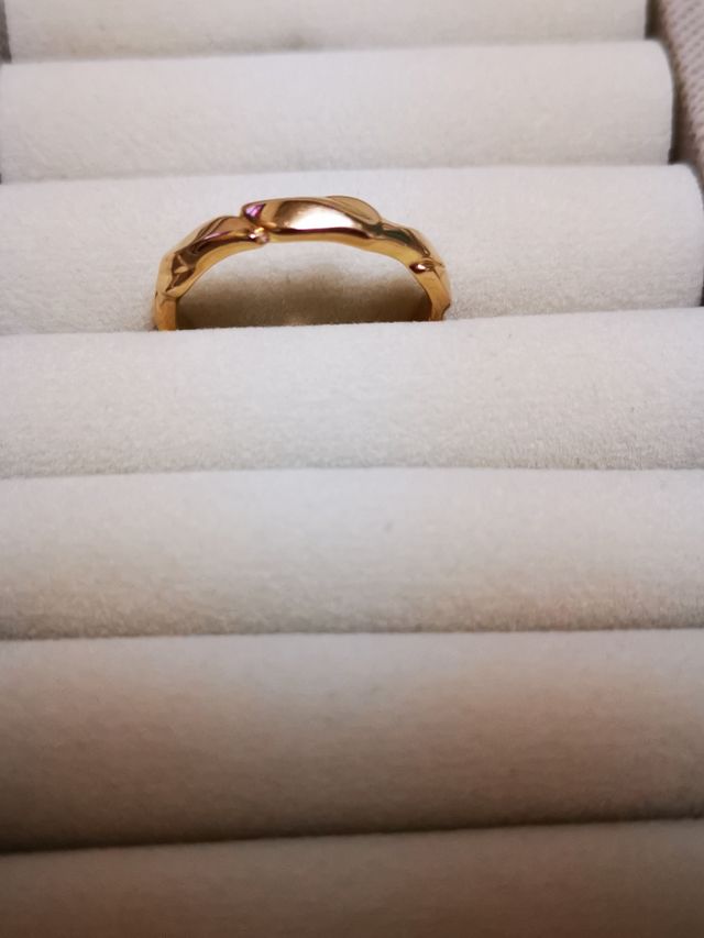 ピンクゴールド