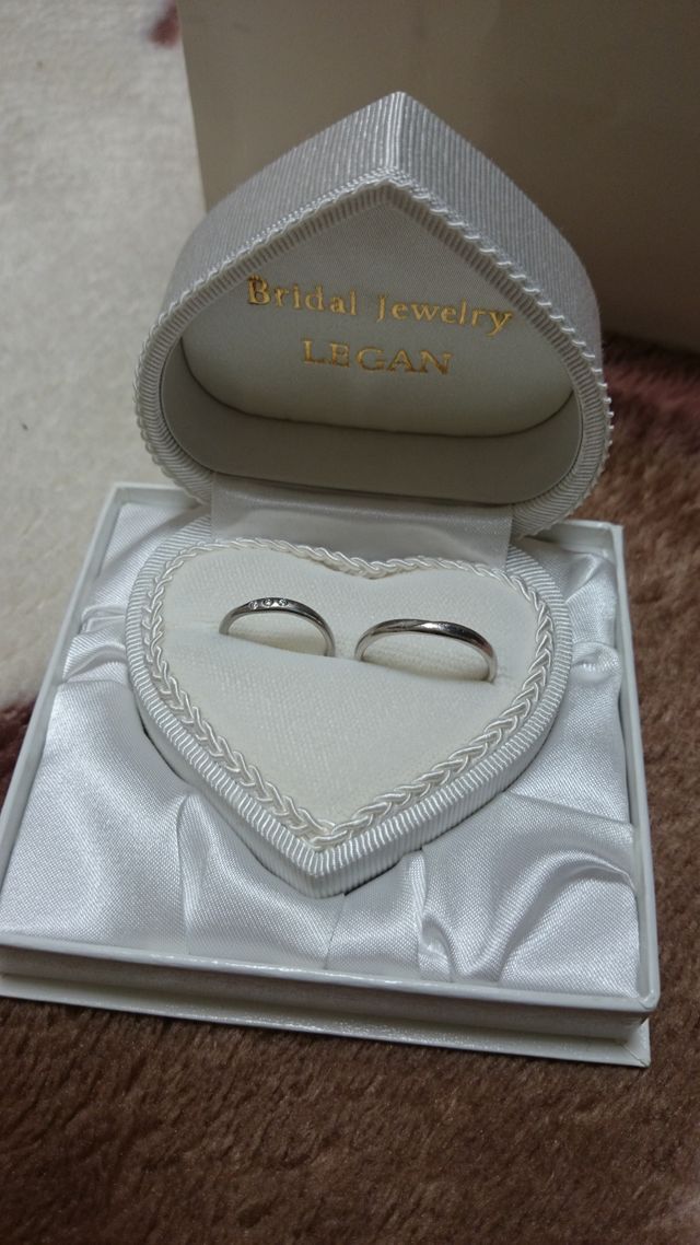 主人と私の結婚指輪です。