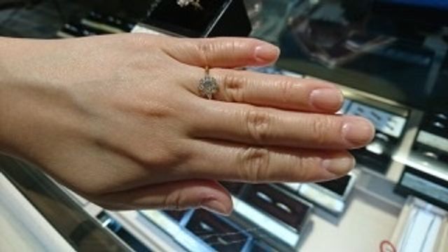 TOMOE【HANABISHI-花菱-】の試着です