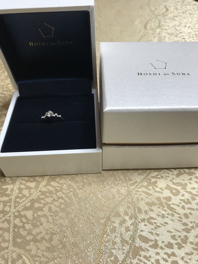 家にあった指輪についていたダイヤを使用してオーダーしました。