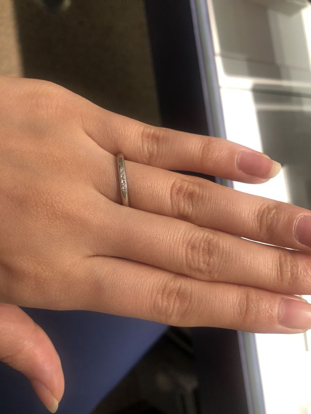 女性らしさのあるリング