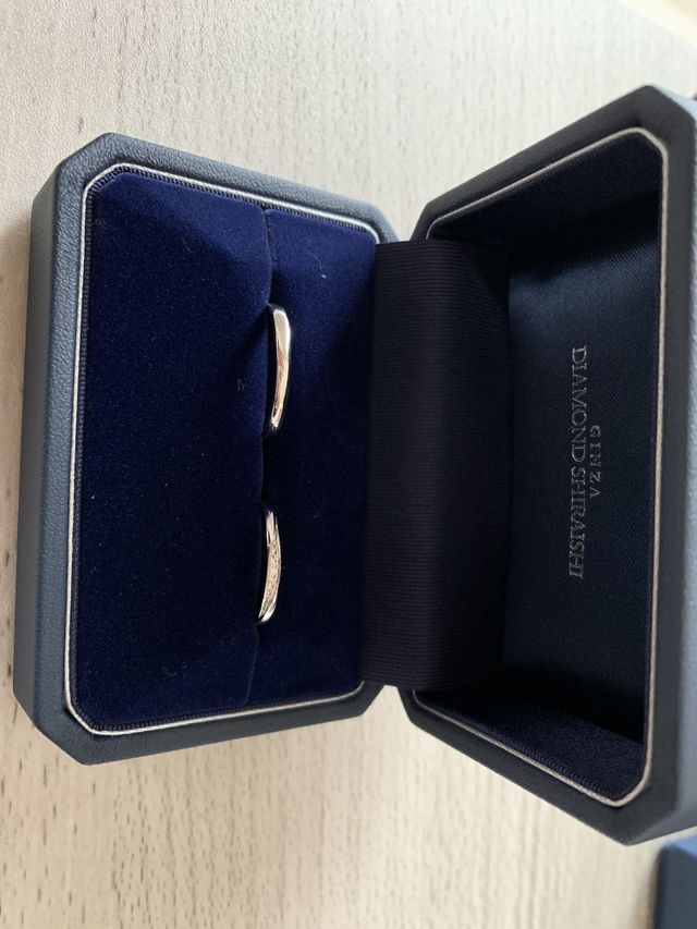 ブーケという種類のデザインです。