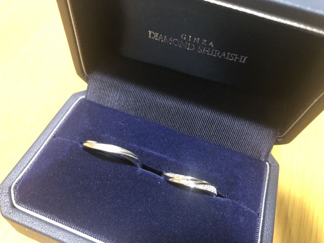 ダイヤがサイドに入っているデザインに一目惚れしました！