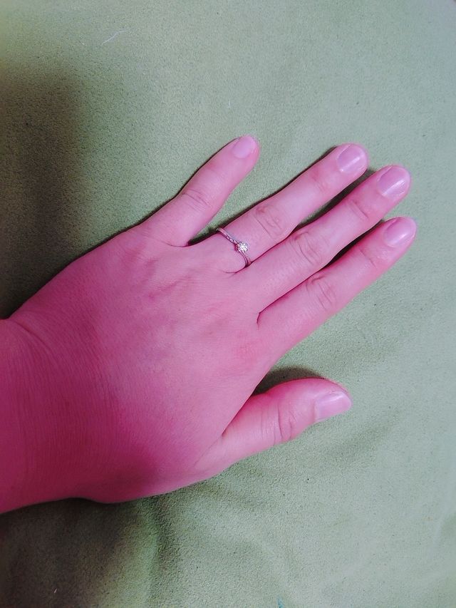 婚約指輪の写真