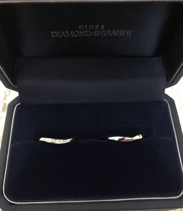 可愛らしいウェーブデザイン♪