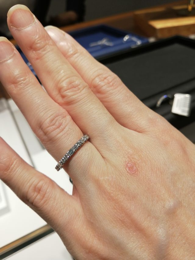 ダイヤがキラキラ