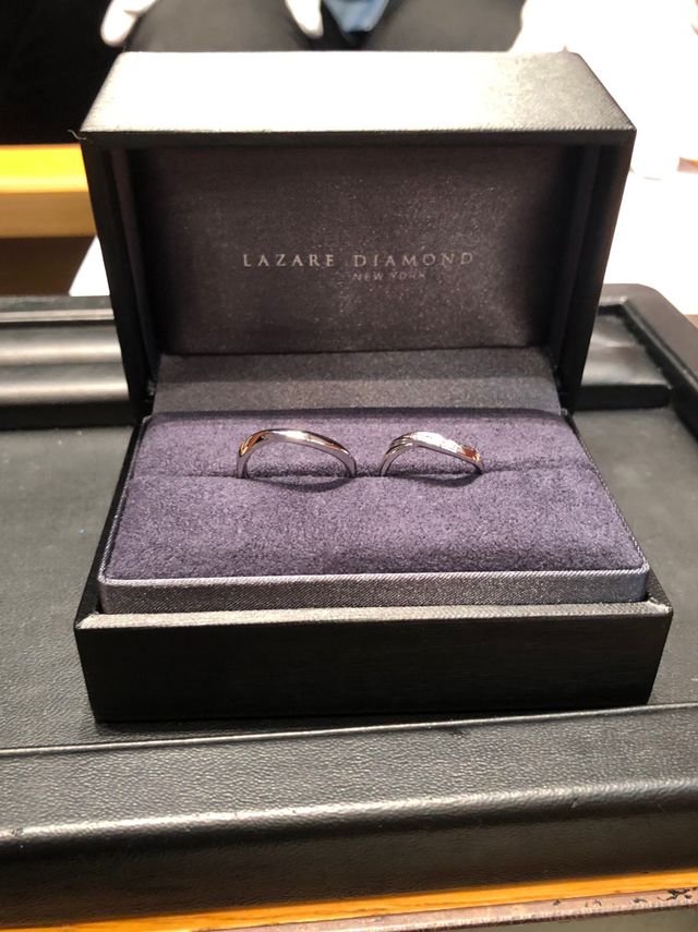 購入したリングを受け取りに行った時に撮影