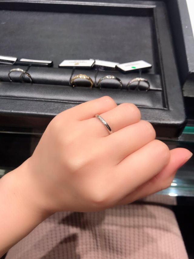 キャナル。細身のデザインが気に入りました。