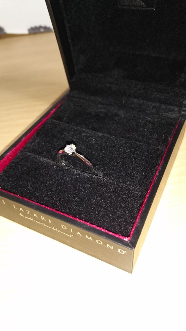 全体的にシンプルでスッキリとしたデザインです。