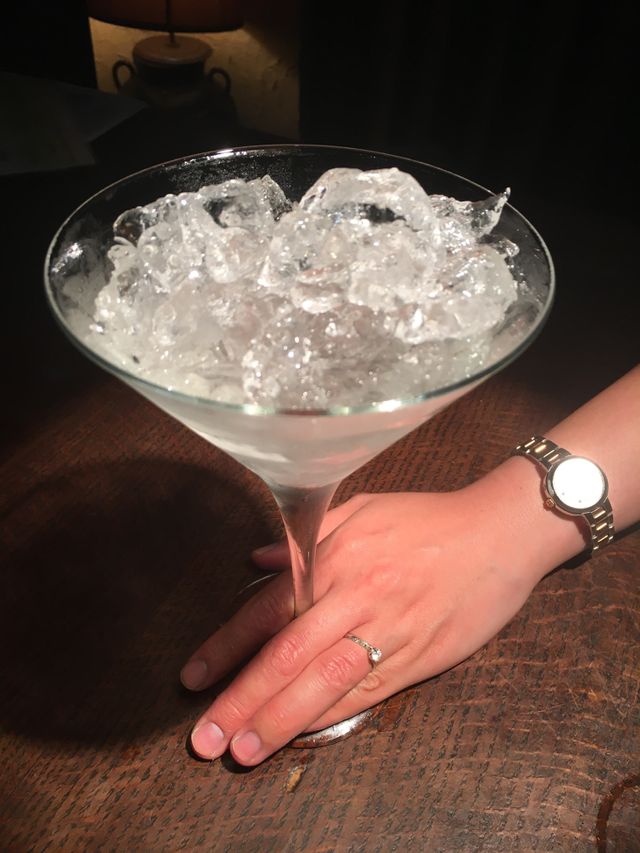 ダイヤの婚約指輪と、誕生石のダイヤのカクテル