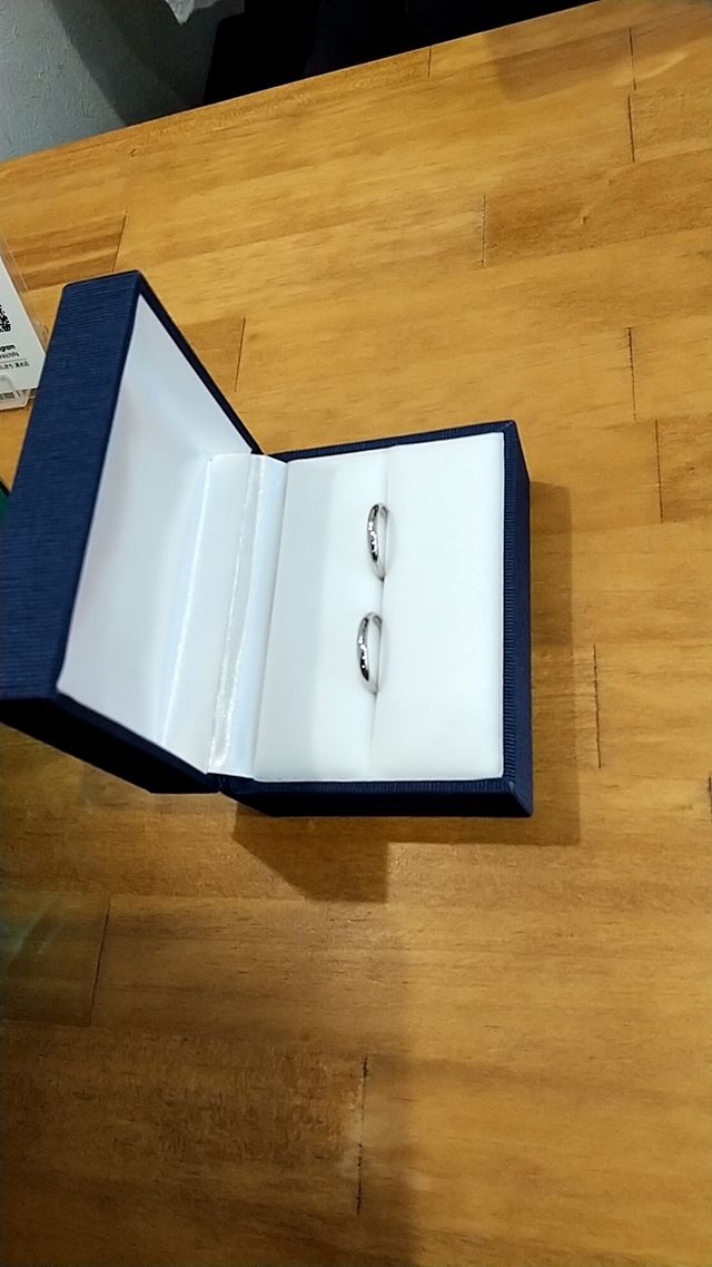 ケースに入った指輪