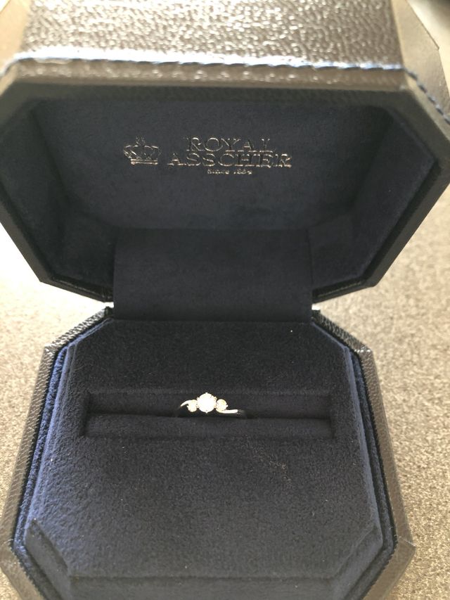 ダイヤモンドがとても綺麗です。