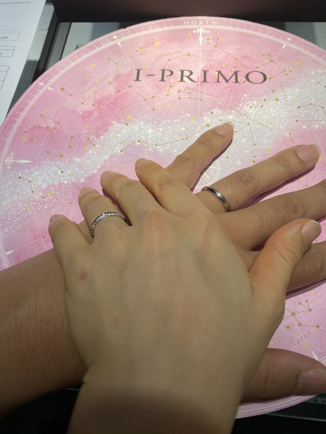 お店で購入した人が取れる台紙の上で撮影しました。