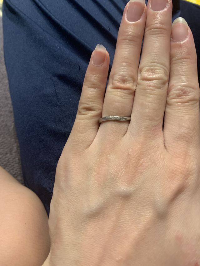 細めのリングです