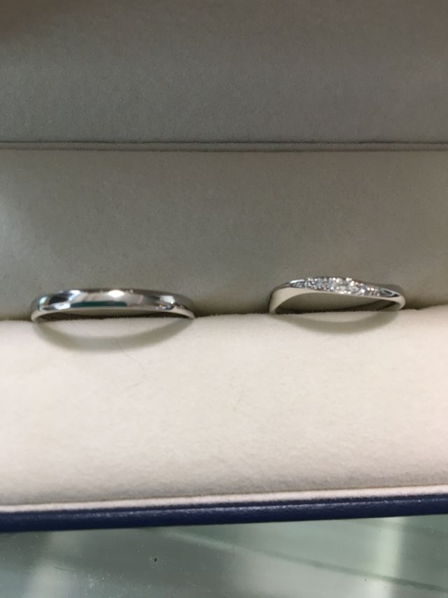 郵送で送って頂けました。