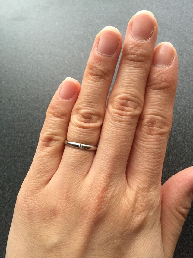 どのシーンにも合うように、シンプルなデザインにしました。