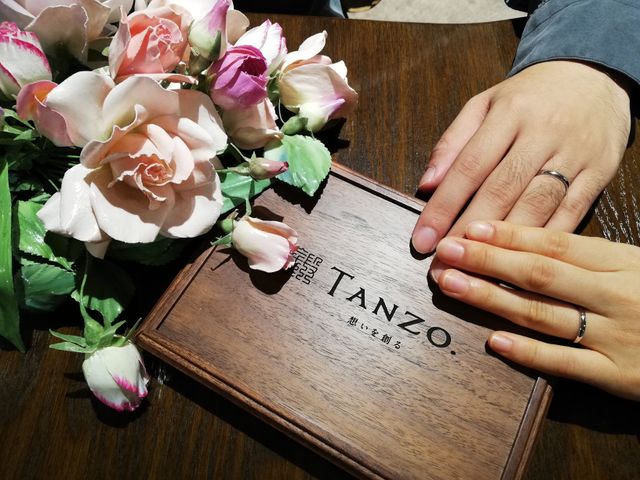 甲丸という丸みを帯びた一番シンプルなデザインです。