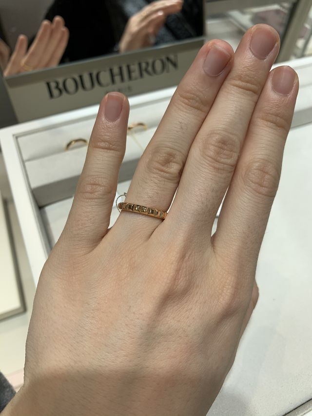 丸みを帯びたデザイン