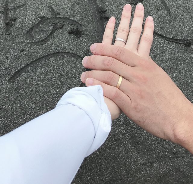 海に出掛けた際、砂浜で撮った写真。