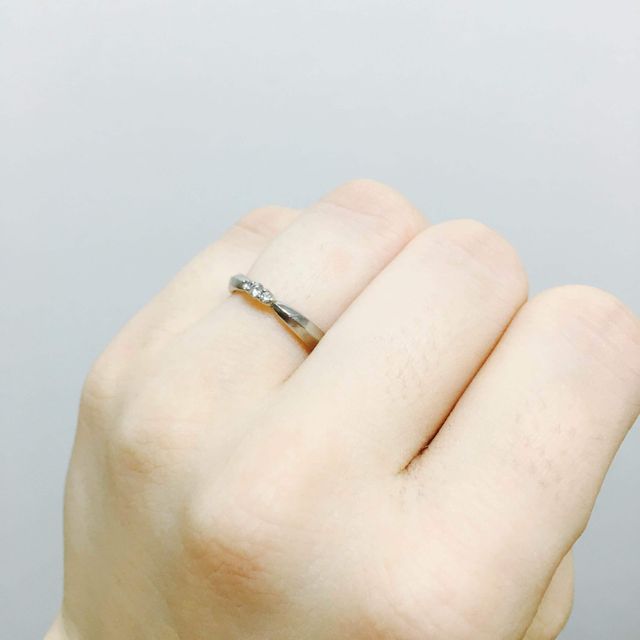 リボンのようなデザインです