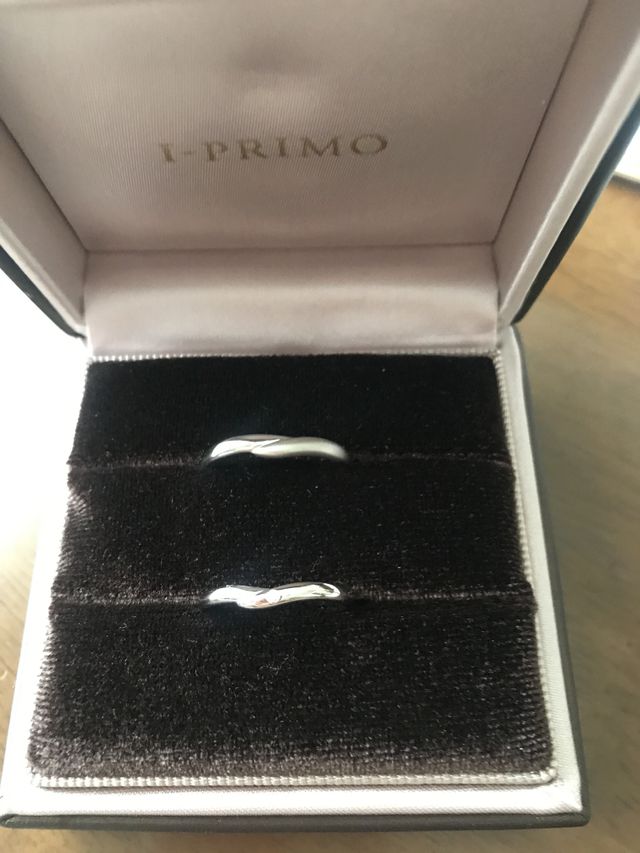 これから長い時間普段使いするのでシンプルなデザインに。