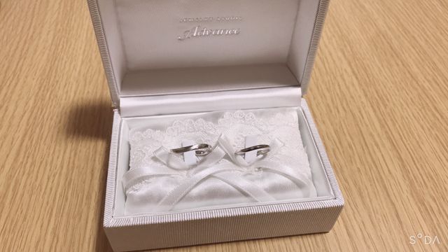 購入時のボックス、リングピローもすごくかわいいです