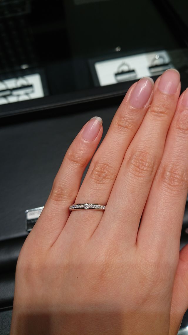 アプローズというハーフエタニティです。