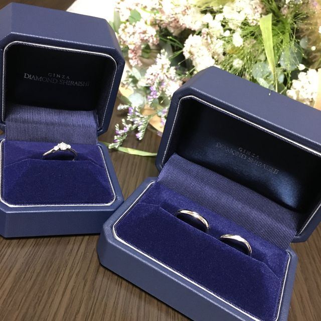 ネイビーが美しいボックス