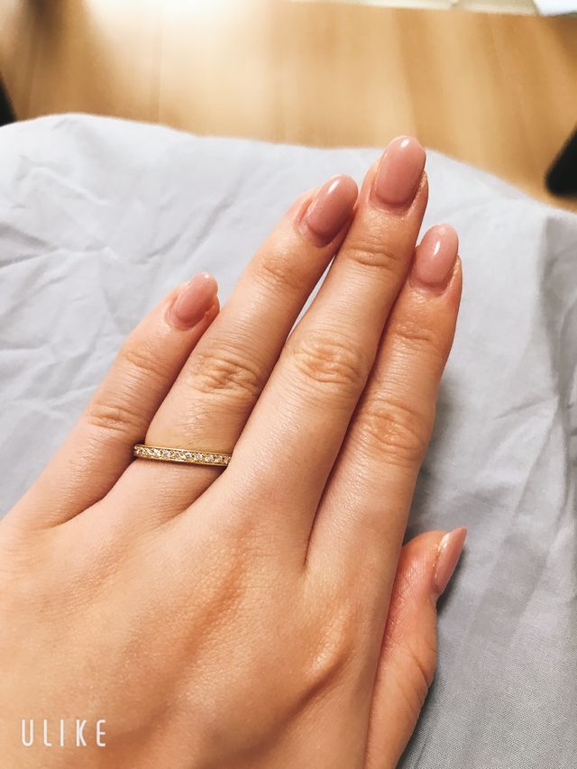 キラキラのデザインは華やかで素敵です