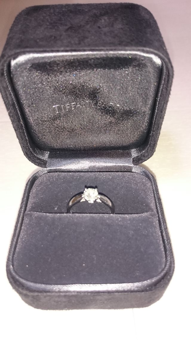 ずっと憧れていた、ティファニーで購入してもらったものです。