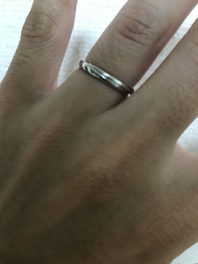 購入後、着用している写真です。