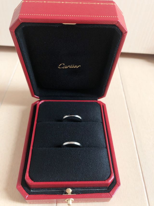 指輪が輝いていて綺麗です