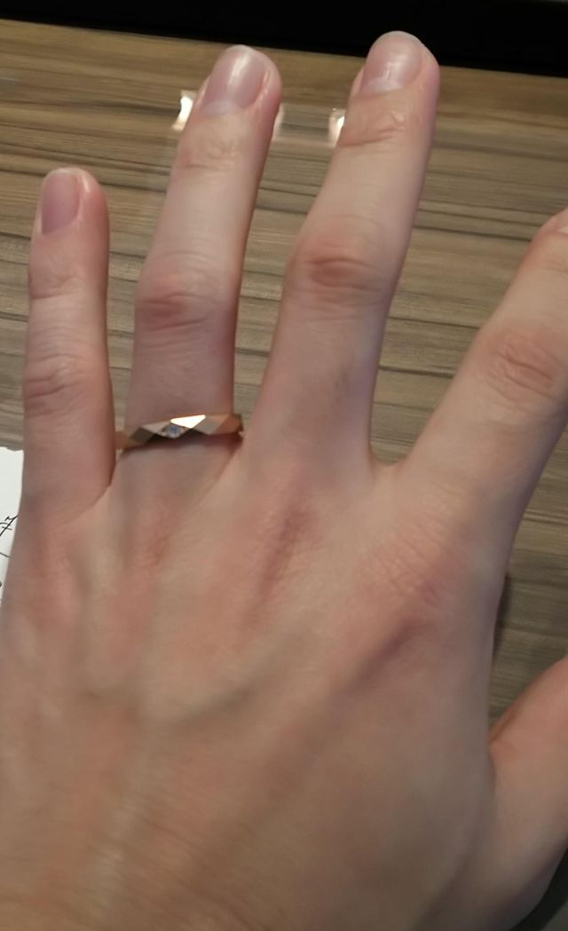 指輪の写真(サンプル)