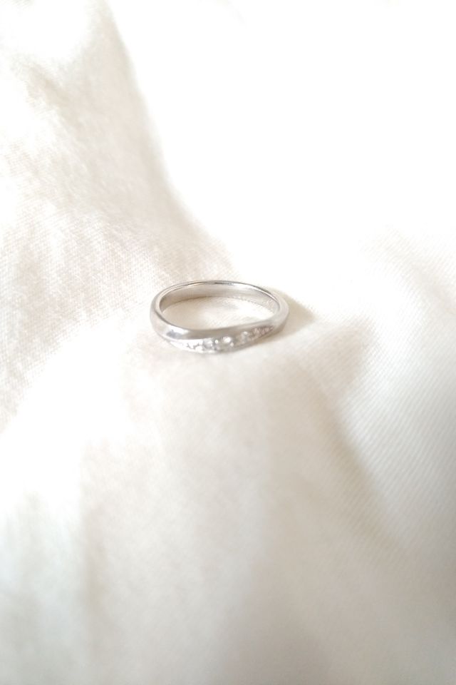 CITIZENのSOMETHINGBLUEシリーズです。