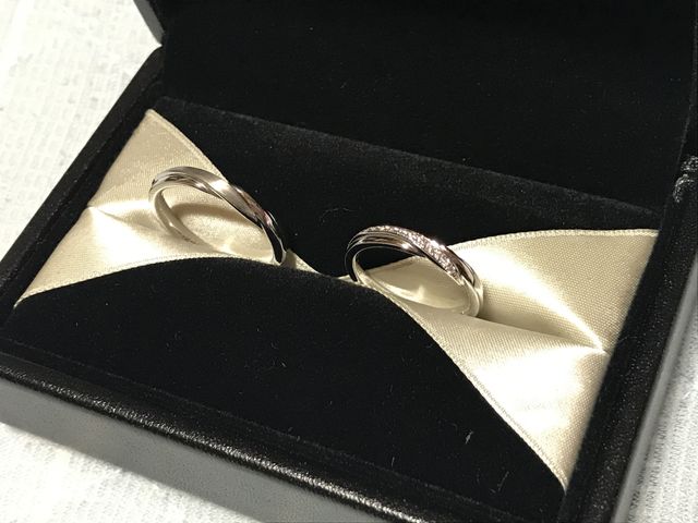 他にはないデザインの結婚指輪に2人とも大満足です