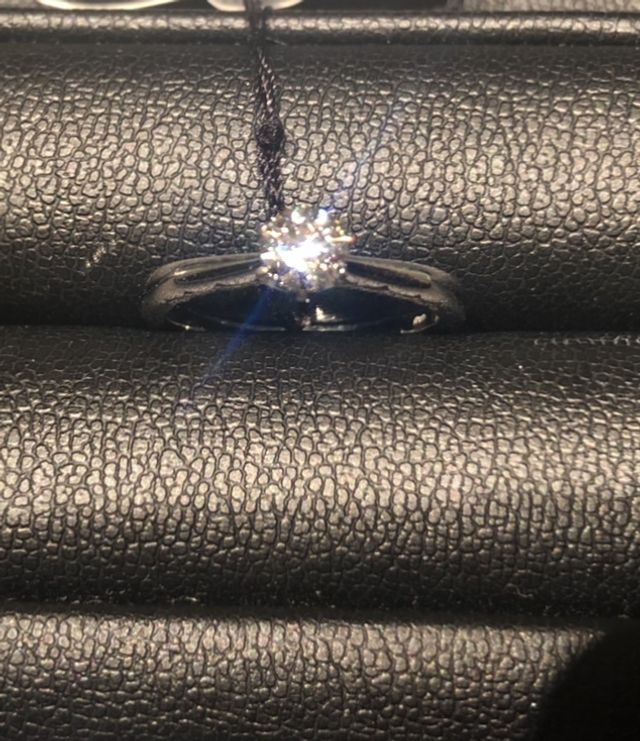 ルヴォワールという婚約指輪でした