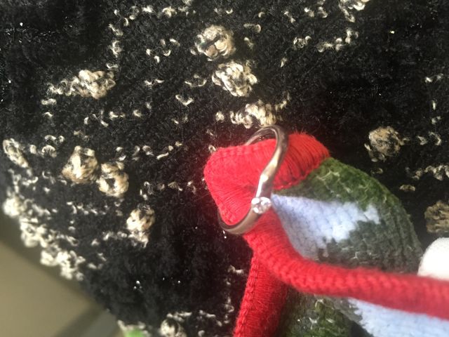 指が綺麗に見える形です