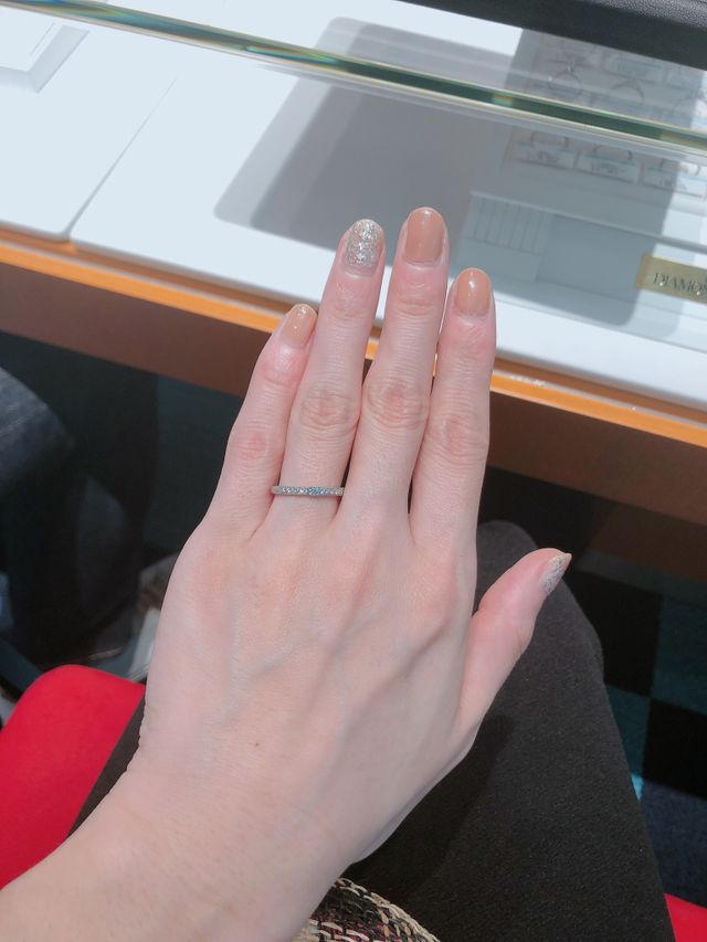 シンデレラという意味のエタニティリングだそうです♡